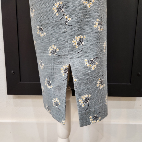 LOFT OUTLET FLORAL PENCIL SKIRT W/SIDE SLITS SIZE 8 - Picture 4 of 8